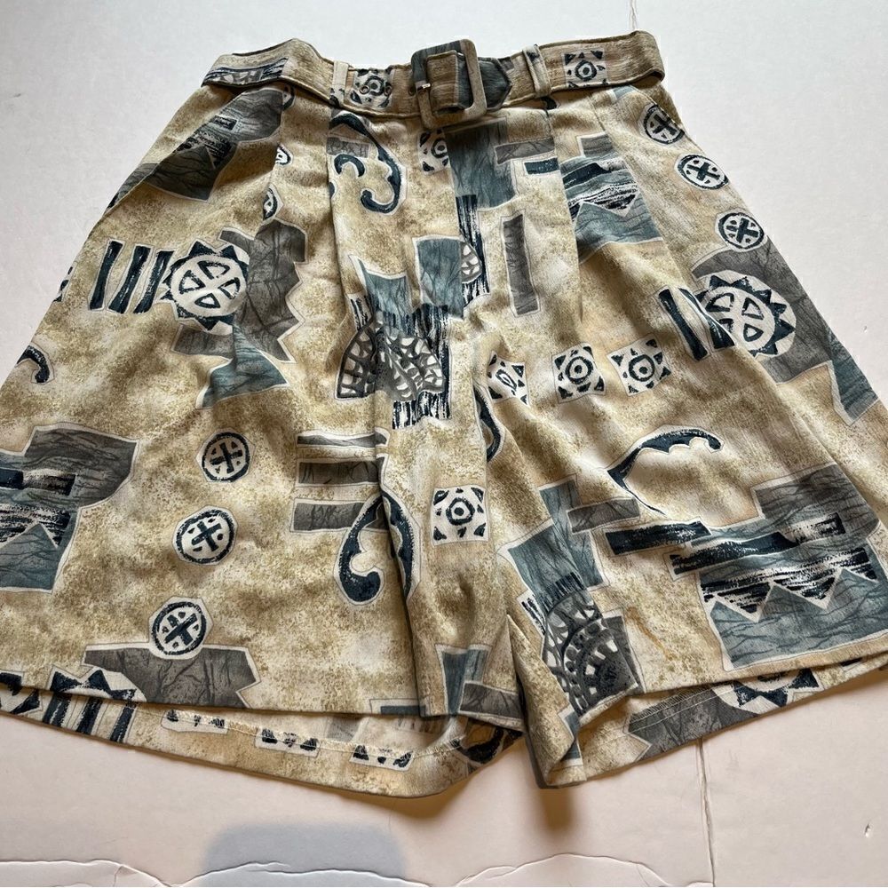 Worthington Women's Bermuda Shorts Blue and Tan Print Size 12
